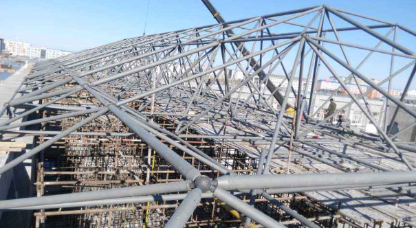 南充细数网架装配中抉择应用钢结构对室第的优势